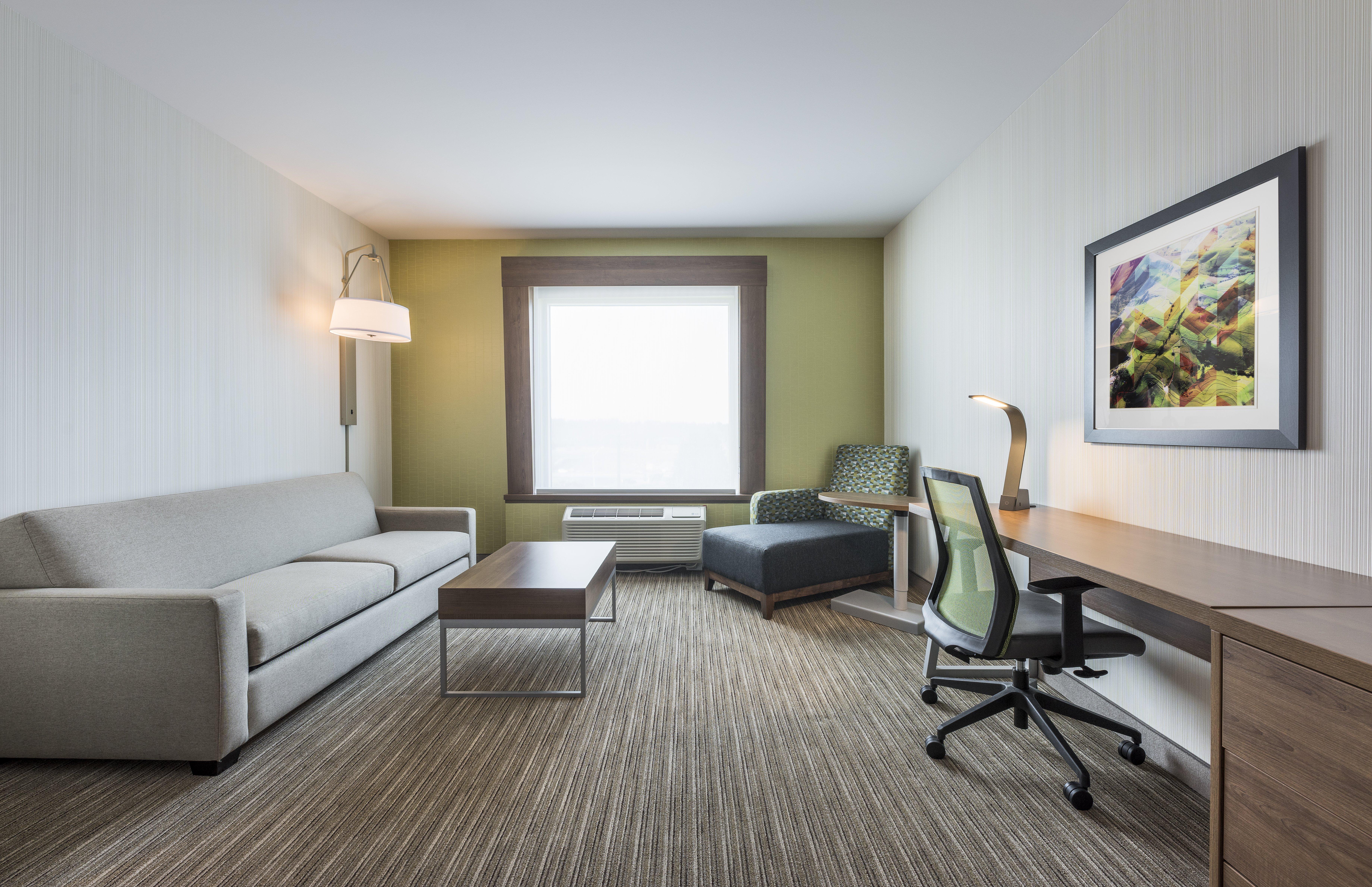 Holiday Inn Express & Suites Moncton By Ihg Exterior foto