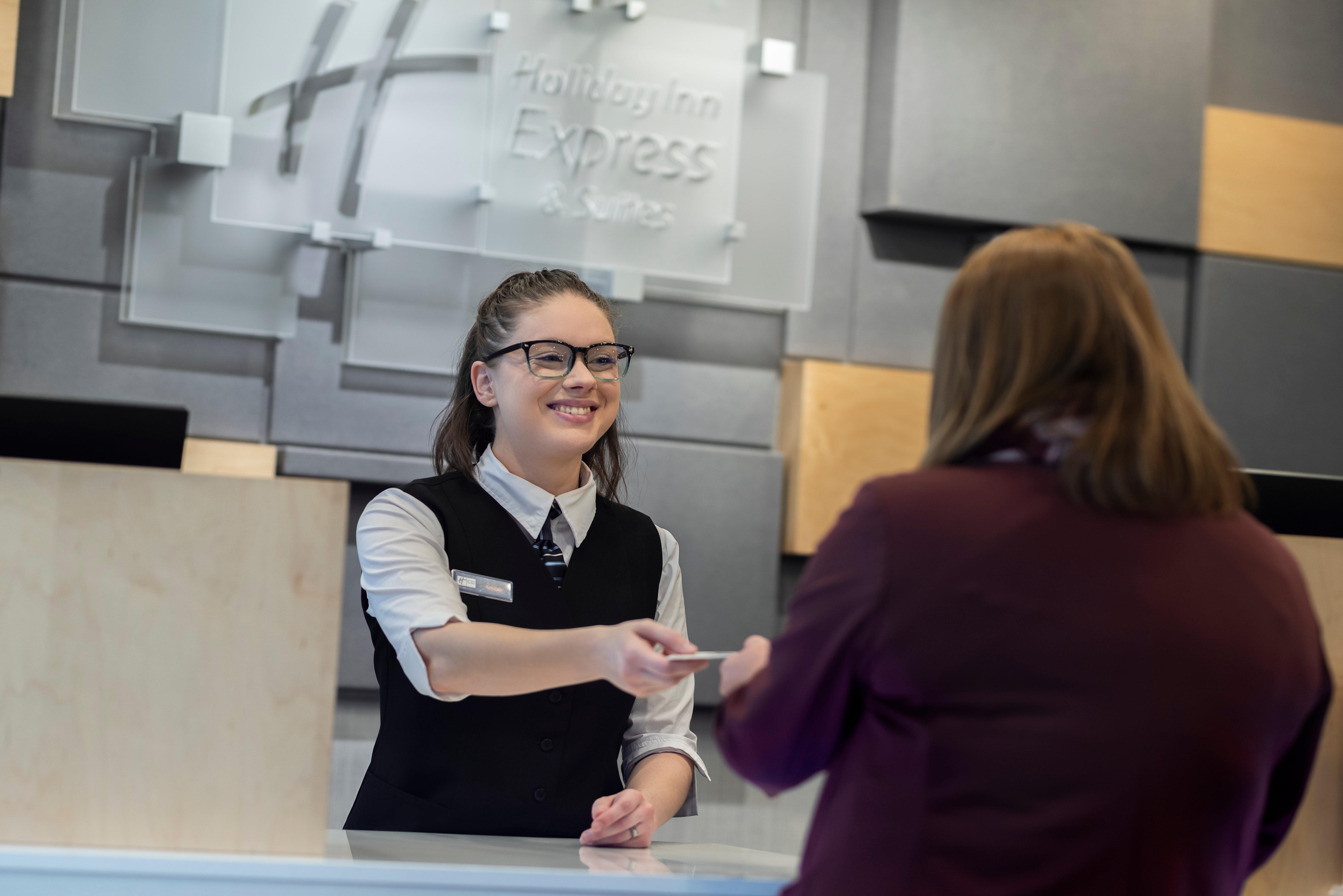 Holiday Inn Express & Suites Moncton By Ihg Exterior foto